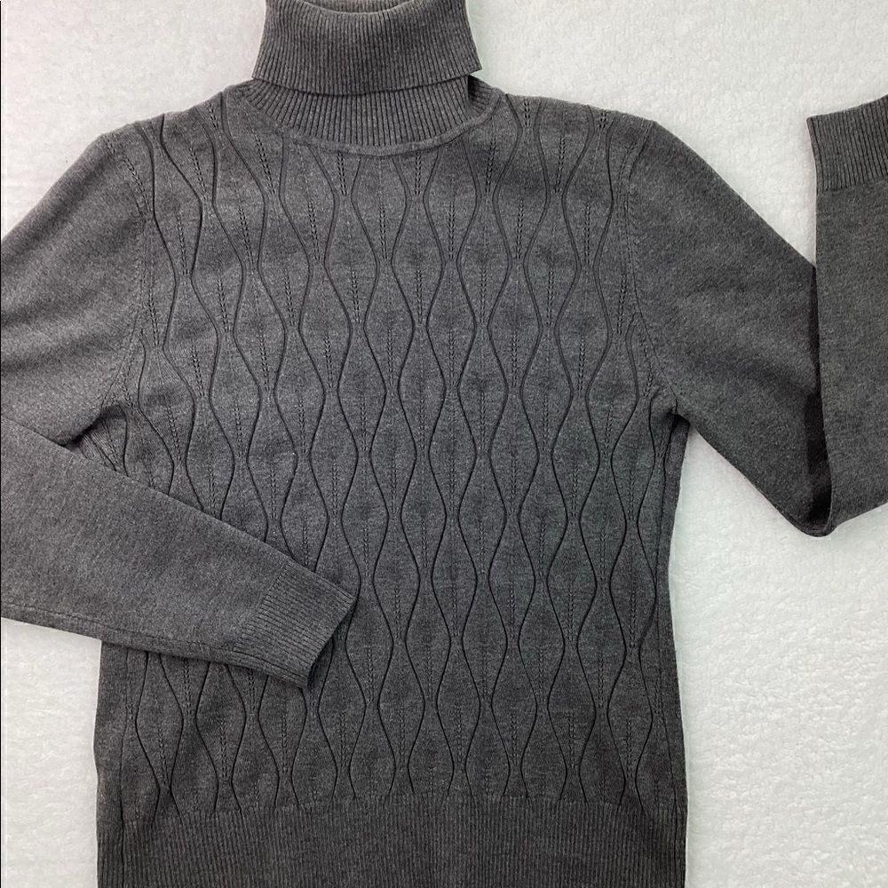 Eclectic Grey High Turtleneck Wavy Pattern Knit Sweater Size Large